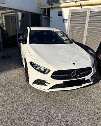 Mercedes-Benz Classe A 180 d Amg Premium