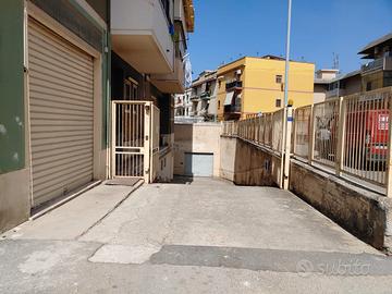 Box o posto auto in Via Francesco Musotto 6