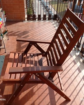 poltrona in legno per esterni