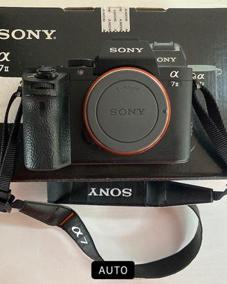 Sony Alpha 7II attacco E sensore full-frame corpo