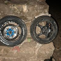 Gomme e cerchioni aerox