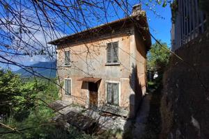 Rustico / Casale di 285 m² con 4 locali a Veleso