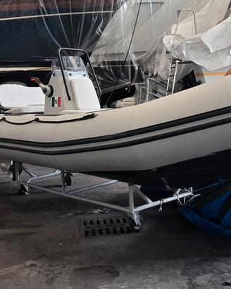 Gommone Zodiac 420 ,anno 2023.