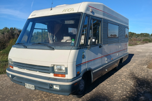 Motorhome Arca America 92. 6 posti importanti