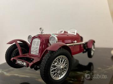 Alfa Romeo 8C Monza (1931) scala 1:18 Bburago