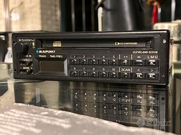 Autoradio Blaupunkt Cleveland ampli BQB80 Porsche