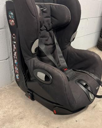 Seggiolone auto Bébé Confort Axiss
