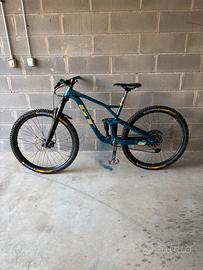 Bici da Enduro marca GT