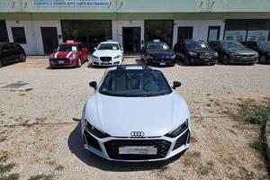AUDI R8 V10 SPYDER QUATTRO PERFORMANCE