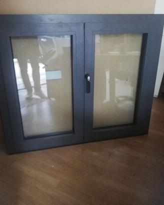 finestra alluminio Schuco taglio termico serratura