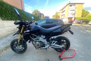 Aprilia dorsoduro 750