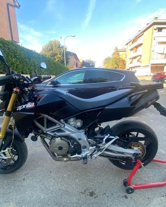 Aprilia dorsoduro 750