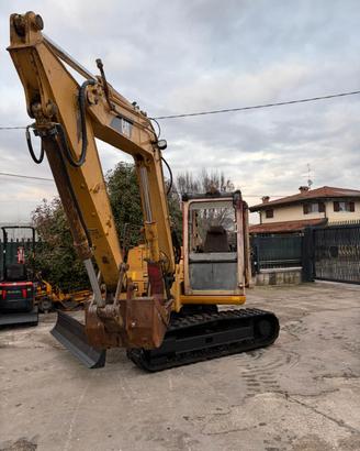 E286 - Escavatore 80 q Caterpillar 307B