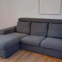 Divano con chaise longue Poltrone e Sofa