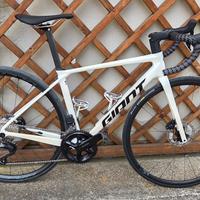 GIANT TCR ADVANCED 1 DI 2 XS