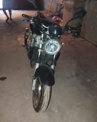 Moto Suzuki sv650