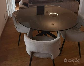 Tavolo da pranzo