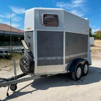 Trailer per 2 cavalli Humbaur Rapid