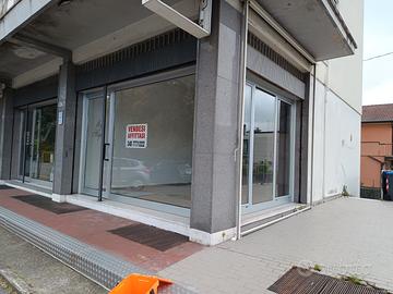 Negozio fronte strada