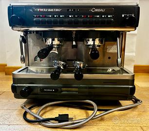 Cimbali M32 Bistrò 2dt – Macchina caffè con Brita