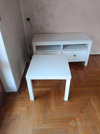 Tavolino e mobile basso tv