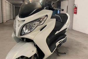 Suzuki Burgman 400 - 2011