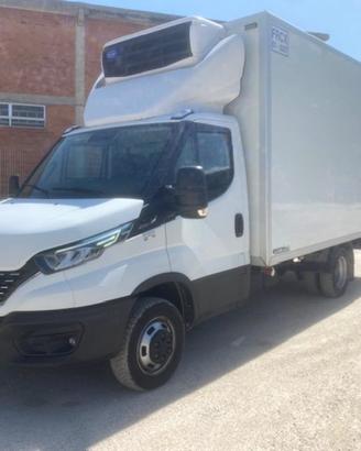 IVECO DAILY 35C16 ISOTERMICO CON GRUPPO FRIGO A