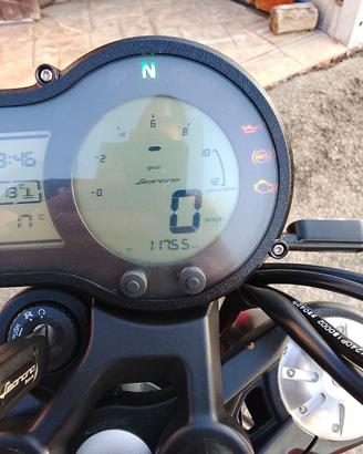 Benelli leoncino 500