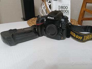 Nikon D800 full frame con Battery Grip 