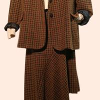 Coordinato over blazer + gonna