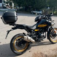 Royal Enfield Himalayan 450 2024
