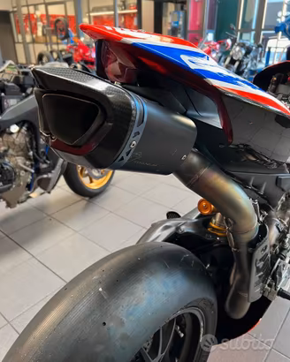 Kit scarico mod. SBK /civ Panigale V4 18-23