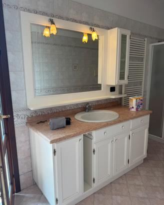 MOBILE LEGNO MARMO E SPECCHIERA BAGNO