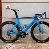 Canyon Aeroad CF SLX 8 Disc Di2 – Bici da corsa