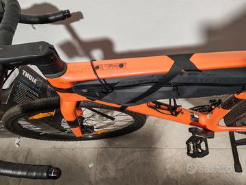SCOTT ADDICT GRAVEL 40 - CARBONIO-