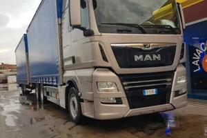 Autotreno Gran Volume 
Man Tgx 500 