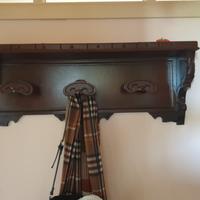 Appendiabiti in legno
