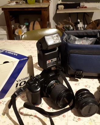 Fotocamera Reflex Yashica F109 con obiettivi