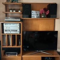 Parete attrezzata in legno