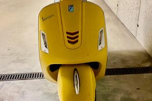 Vespa 300 gts super sport abs