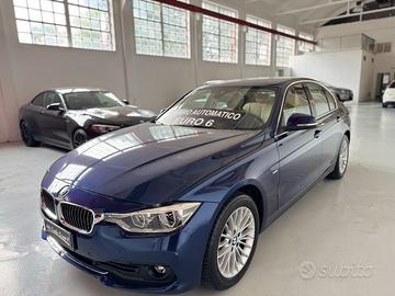 BMW - Serie 3 - 320d Luxury