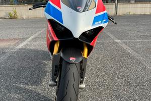 Ducati Panigale V4s corse 6300 km