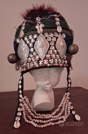 Antico copricapo tradizionale Akha