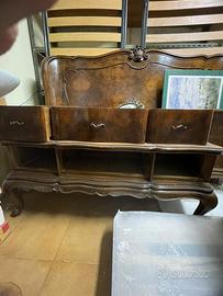 Cassettiera antica in legno