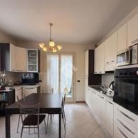 2 LOCALI A PROVAGLIO D'ISEO