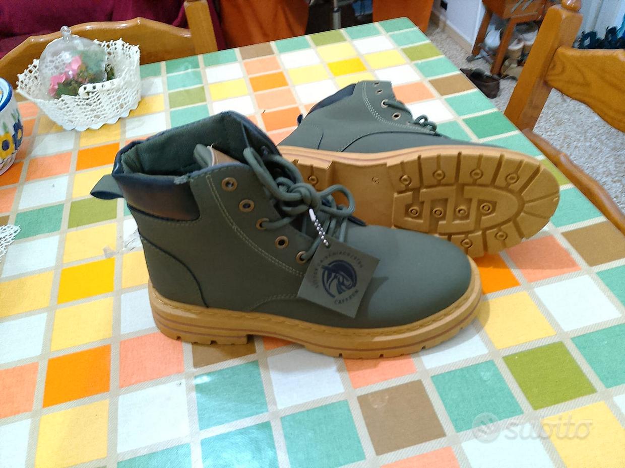 Scarponcini simili outlet timberland