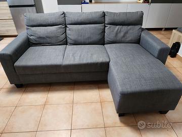 Divano 3 posti con chaiselongue seminuovo