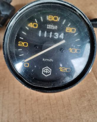 Contachilometri e frecce vespa PX 1983-84