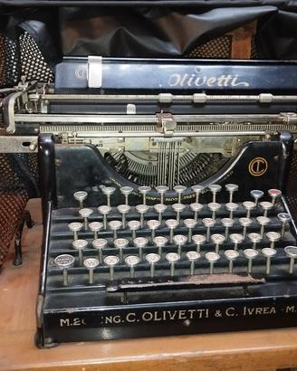 Macchina da scrivere Olivetti M20 