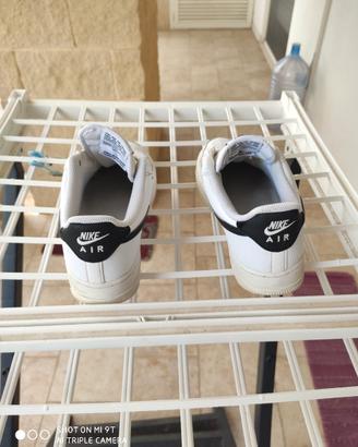 scarpe Nike taglia 40.5